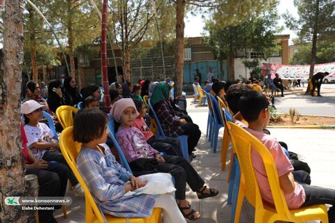 بازدید معاون فرهنگی کانون از اجراهای تماشاخانه سیار در استان خراسان شمالی