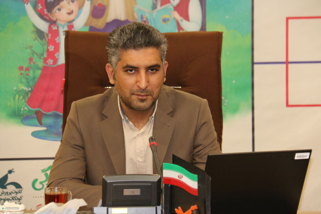 انگیزهبخشی به نیروهای جوان مهمترین موضوع امروز کانون زبان است