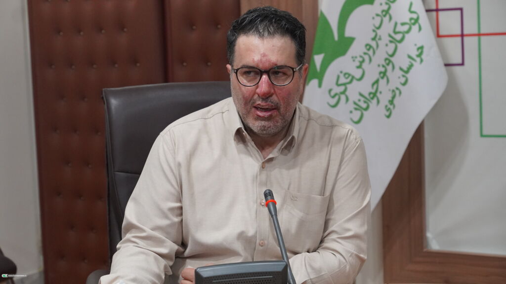 انگیزهبخشی به نیروهای جوان مهمترین موضوع امروز کانون زبان است