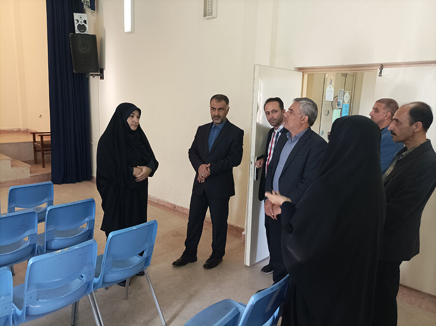 بازدید فرماندار از مراکز کانون در اردبیل