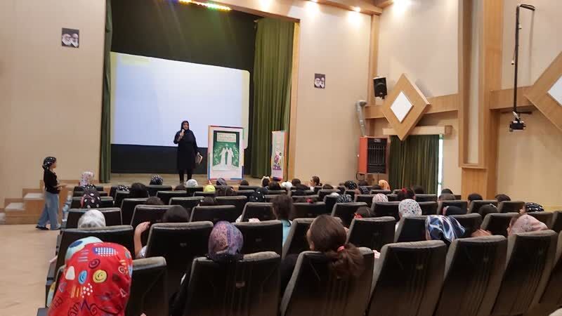 ویژه برنامههای دههی امامت و ولایت در مراکز کانون البرز