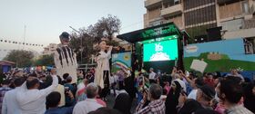 اجرای فعالیت‌های فرهنگی‌هنری تماشاخانه‌های سیار کانون در مهمونی ۱۰ کیلومتری عید غدیر