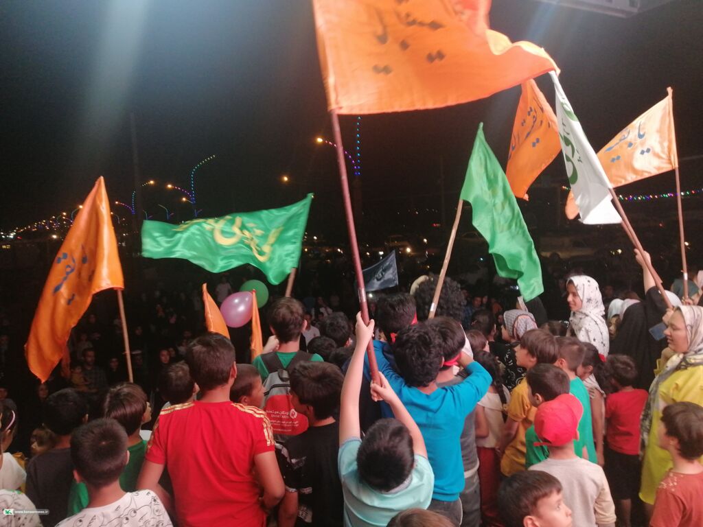 تماشاخانه سیار کانون با کاروان شادی غدیر تا ظهور همراه شد