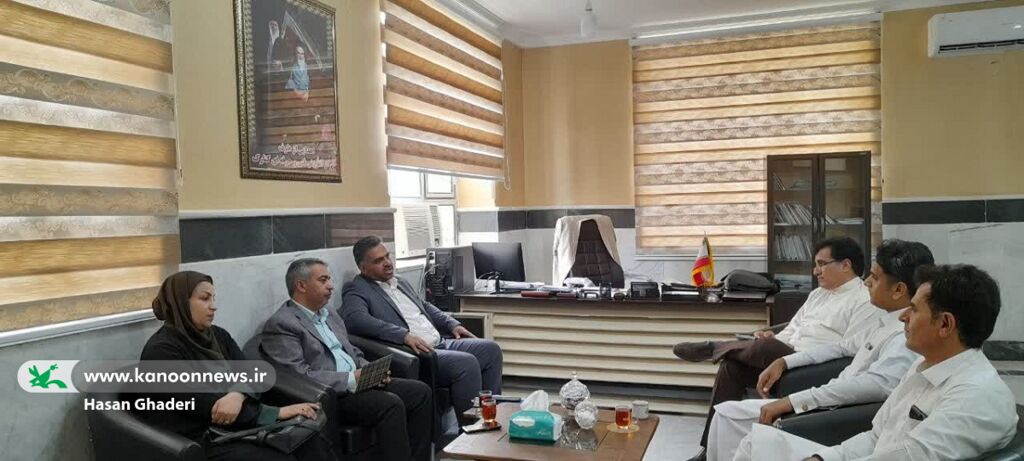 برگزاری جلسه مدیرکل کانون سیستان و بلوچستان با مسئولان شهرستانهای حوزهی جنوب استان