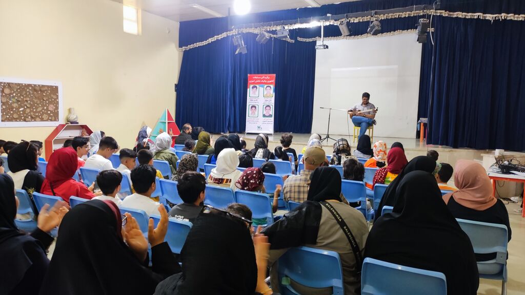 ویژه برنامه عید سعید غدیر خم و تقدیر از برگزیدگان رباتیک کشوری عضو مرکز ۴ بندرعباس