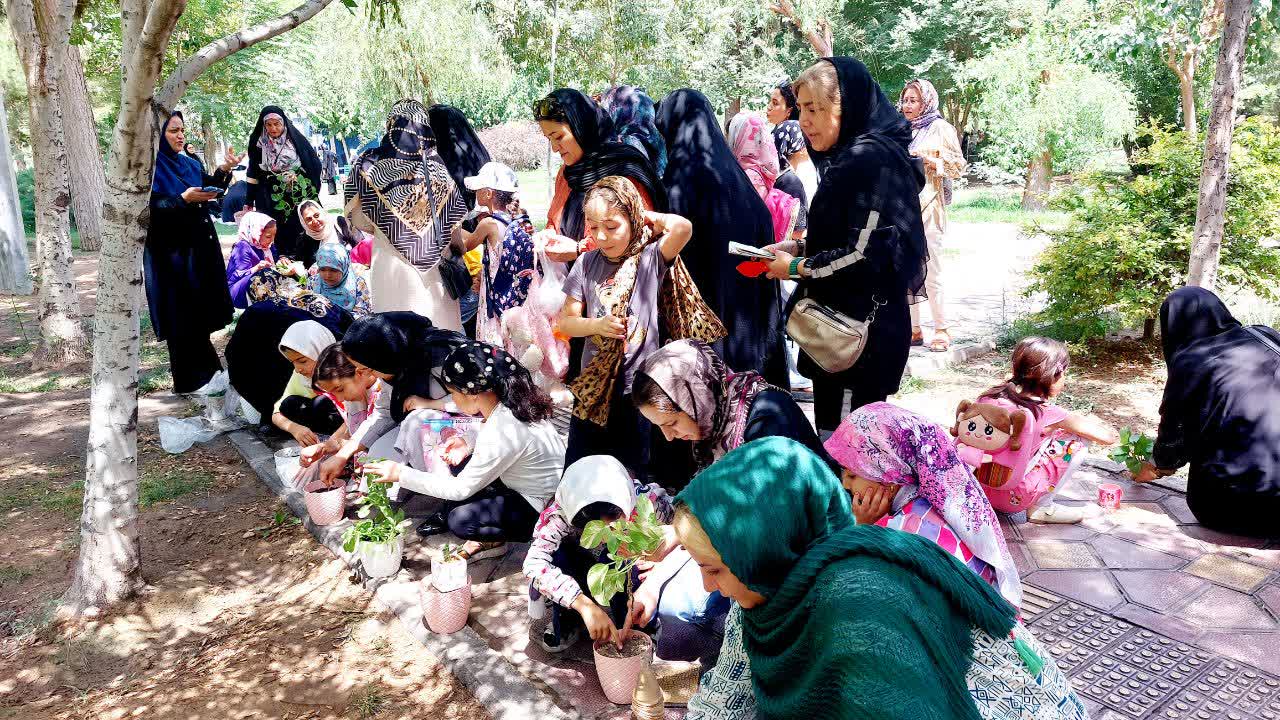 ویژه برنامههای دهه ولایت و امامت در مراکز کانون پرورش استان تهران