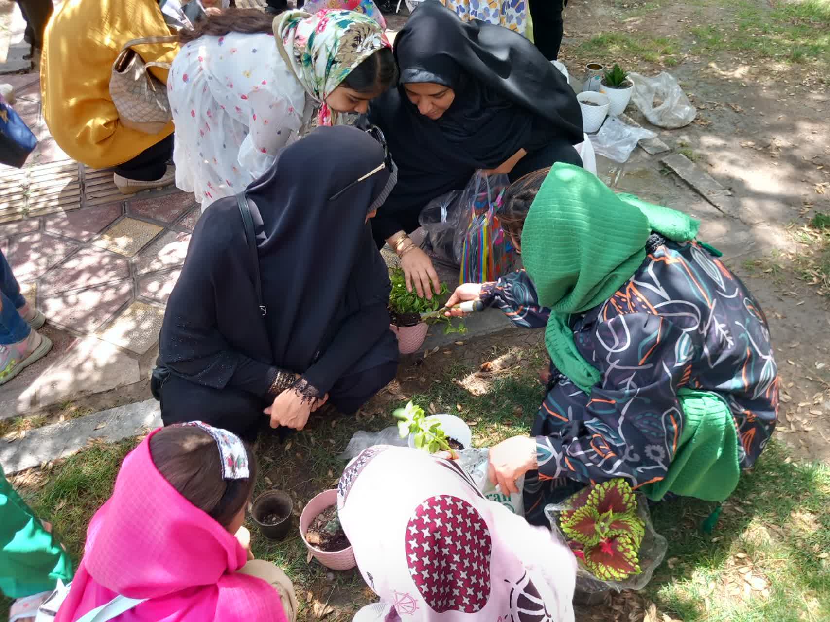 ویژه برنامههای دهه ولایت و امامت در مراکز کانون پرورش استان تهران