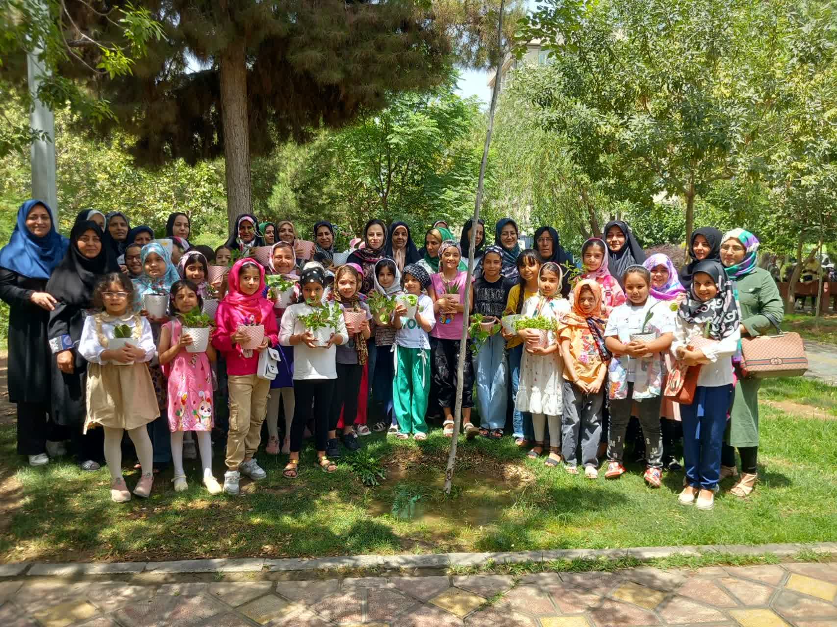 ویژه برنامههای دهه ولایت و امامت در مراکز کانون پرورش استان تهران