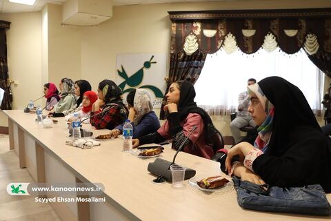 آیین رونمایی از کتاب کله پنیری-گلستان