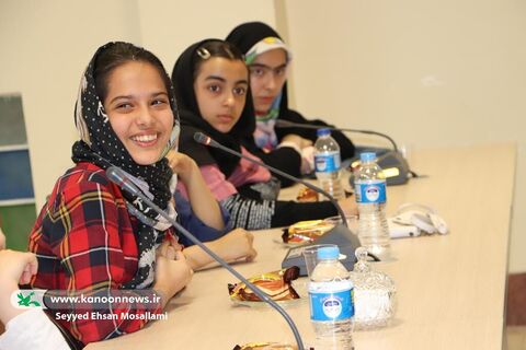 آیین رونمایی از کتاب کله پنیری-گلستان