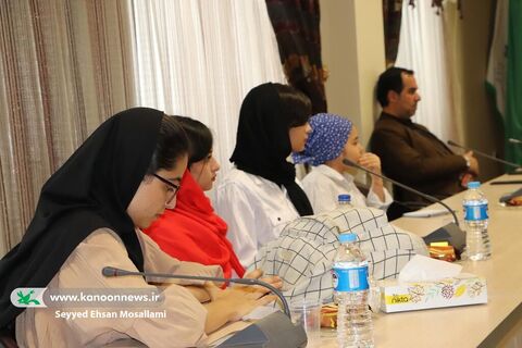 آیین رونمایی از کتاب کله پنیری-گلستان