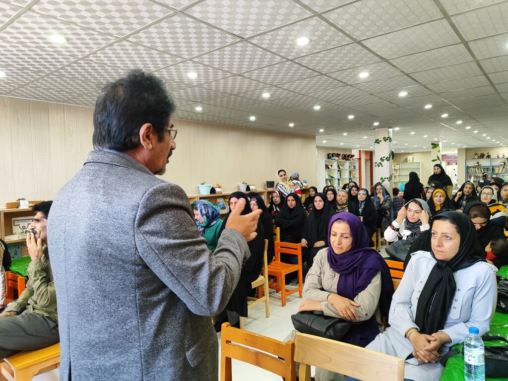 برگزاری کارگاه برقراری ارتباط موثر ویژهی کودکان و نوجوانان در مرکز فرهنگی هنری سیسخت برگزاری کارگاه برقراری ارتباط موثر ویژهی کودکان و نوجوانان در مرکز فرهنگی هنری سیسخت