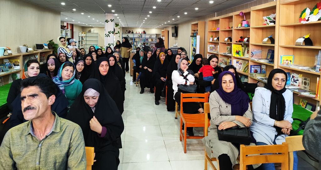 برگزاری کارگاه برقراری ارتباط موثر ویژهی کودکان و نوجوانان در مرکز فرهنگی هنری سیسخت