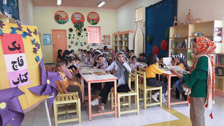 اجرای طرح «یک قاچ کتاب» در مرکز۳ کانون مشگینشهر آغاز شد