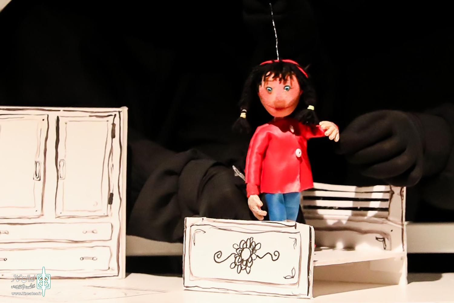دختر کوچولو در جشنواره بین المللی نمایش عروسکی تهران-مبارک