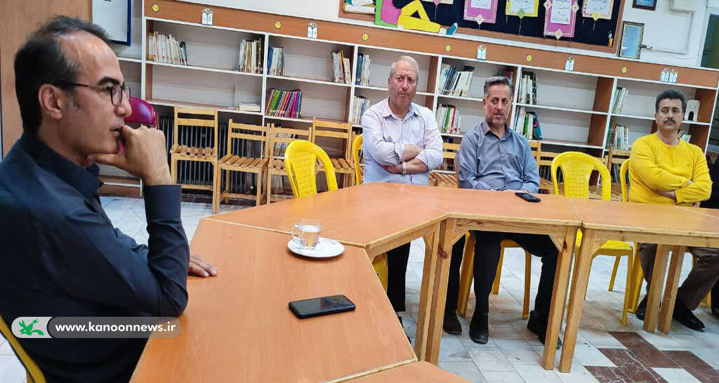 نشست تخصصی مهارتآموزی مشق زندگی در کانون دامغان