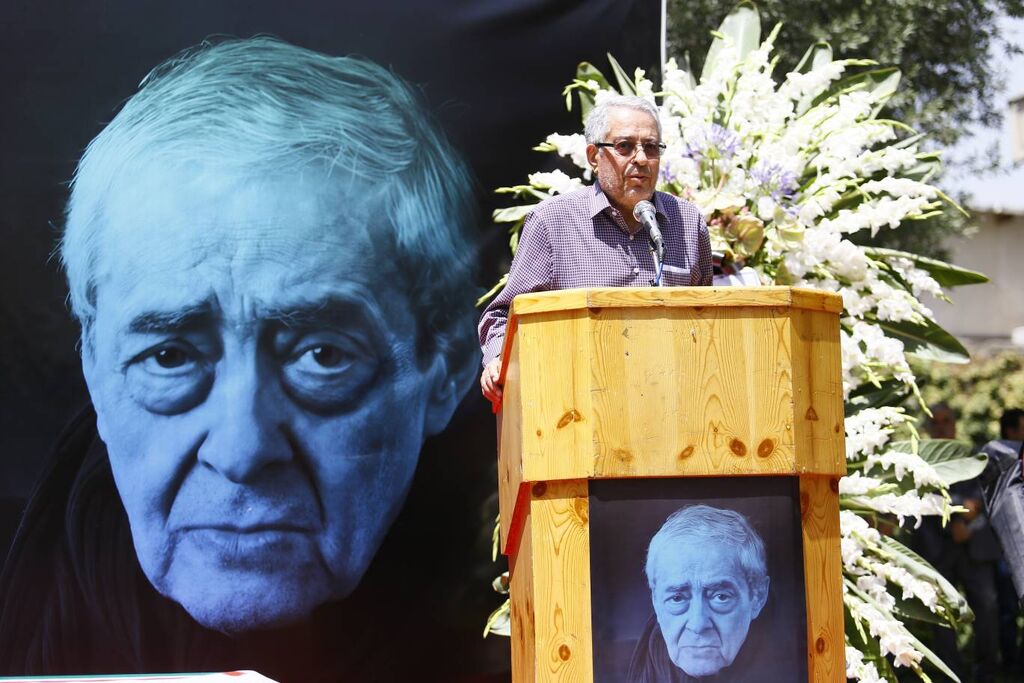 پیکر احمدی در خاک آرام گرفت/ وداع کانون پرورش فکری با یار قدیمی