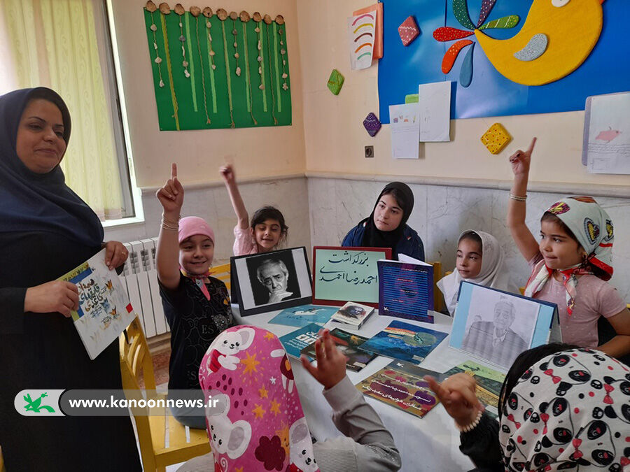 بزرگداشت احمدرضا احمدی، در کانون نمین برگزار شد