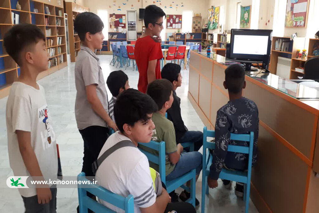 حمایت ۵۷۴ کودک و نوجوان عضو مراکز کانون سمنان از کالای ایرانی