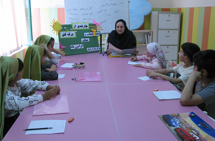 برنامههای روز عفاف و حجاب در مرکز یک کانون اردبیل اجرا شد