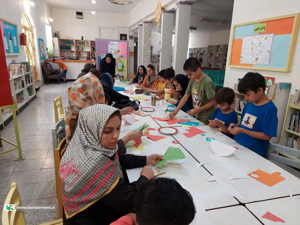 برگزاری ویژه برنامه تکریم سالمندان و خانواده در مراکز فرهنگی هنری استان