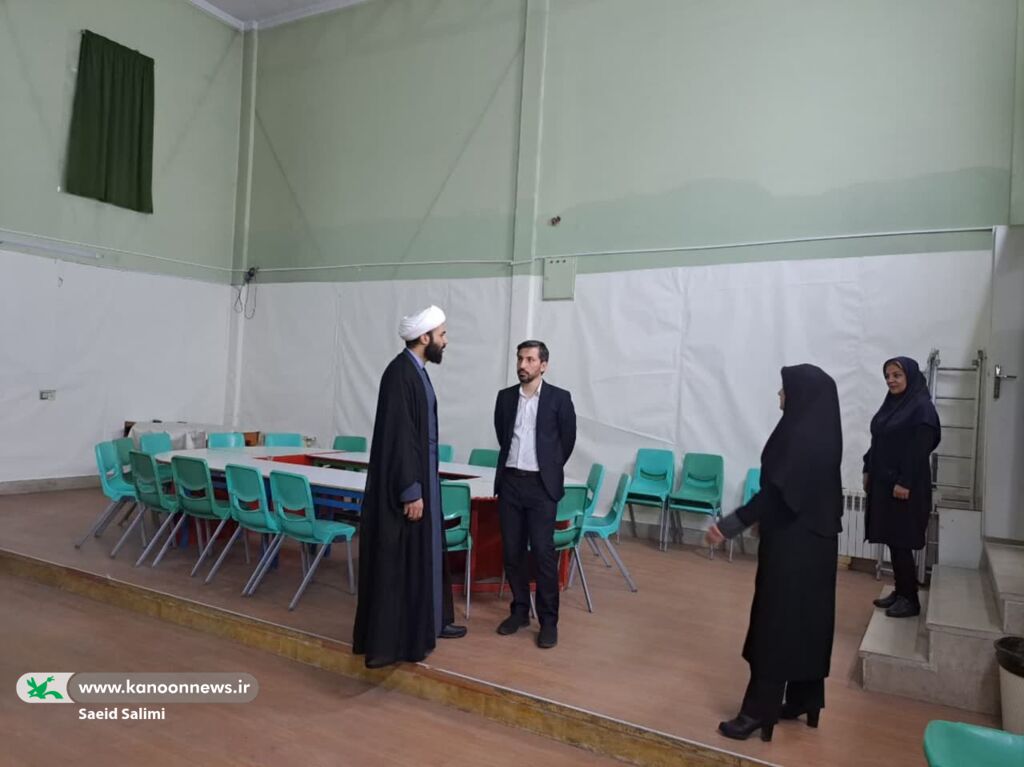 رعایت استانداردهای کاری در فعالیتهای مربیان هنری و ادبی