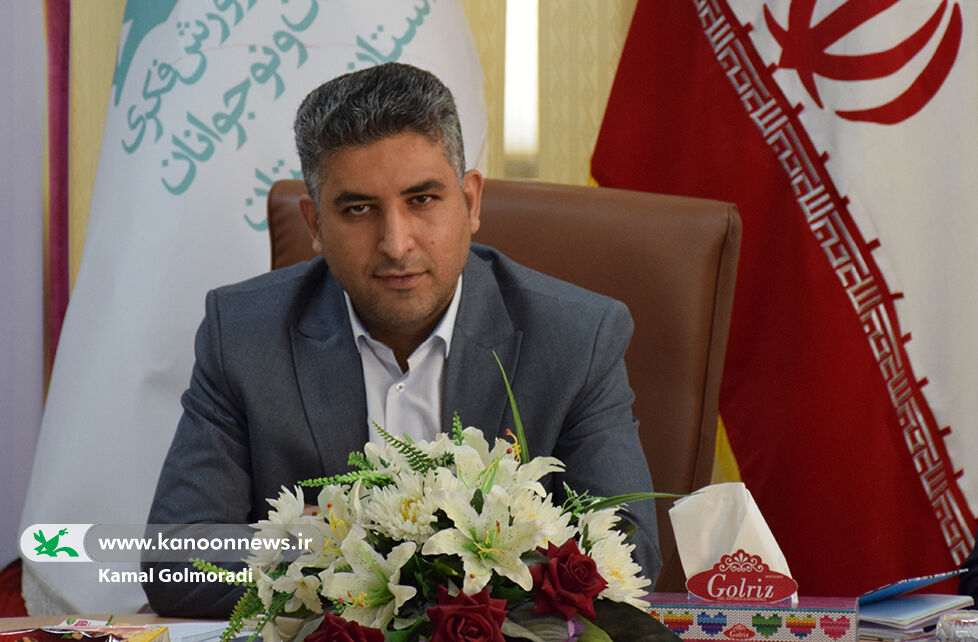 آیین تکریم و معارفه سرپرست کانون زبان استان لرستان برگزار شد