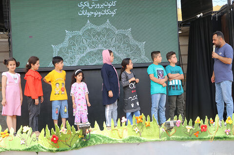 سفر تماشاخانه سیار کانون به کومله در استان گیلان