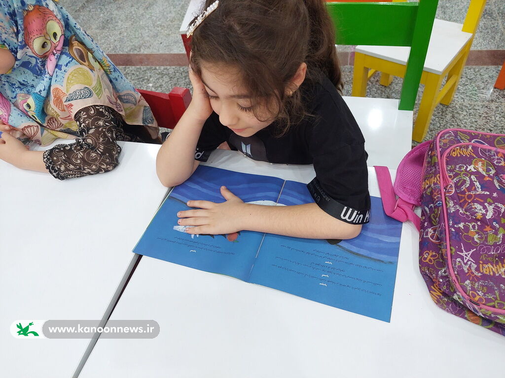 گرامیداشت یاد شاعر شمعدانی ها در مرکز عالیشهر