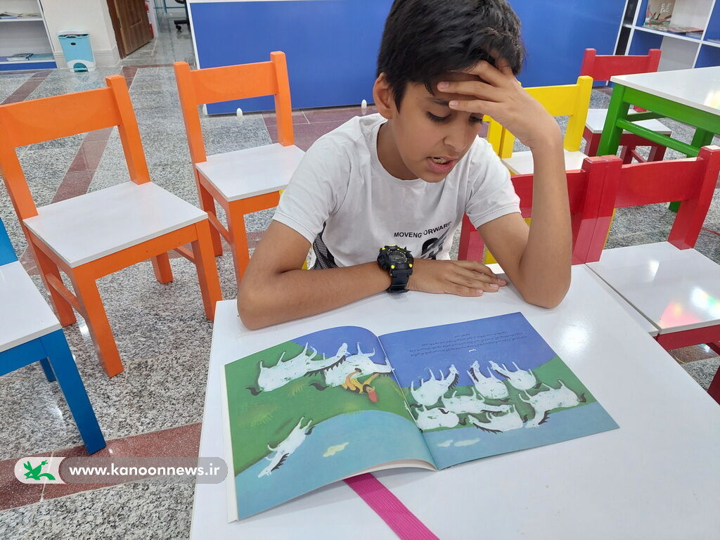 گرامیداشت یاد شاعر شمعدانی ها در مرکز عالیشهر