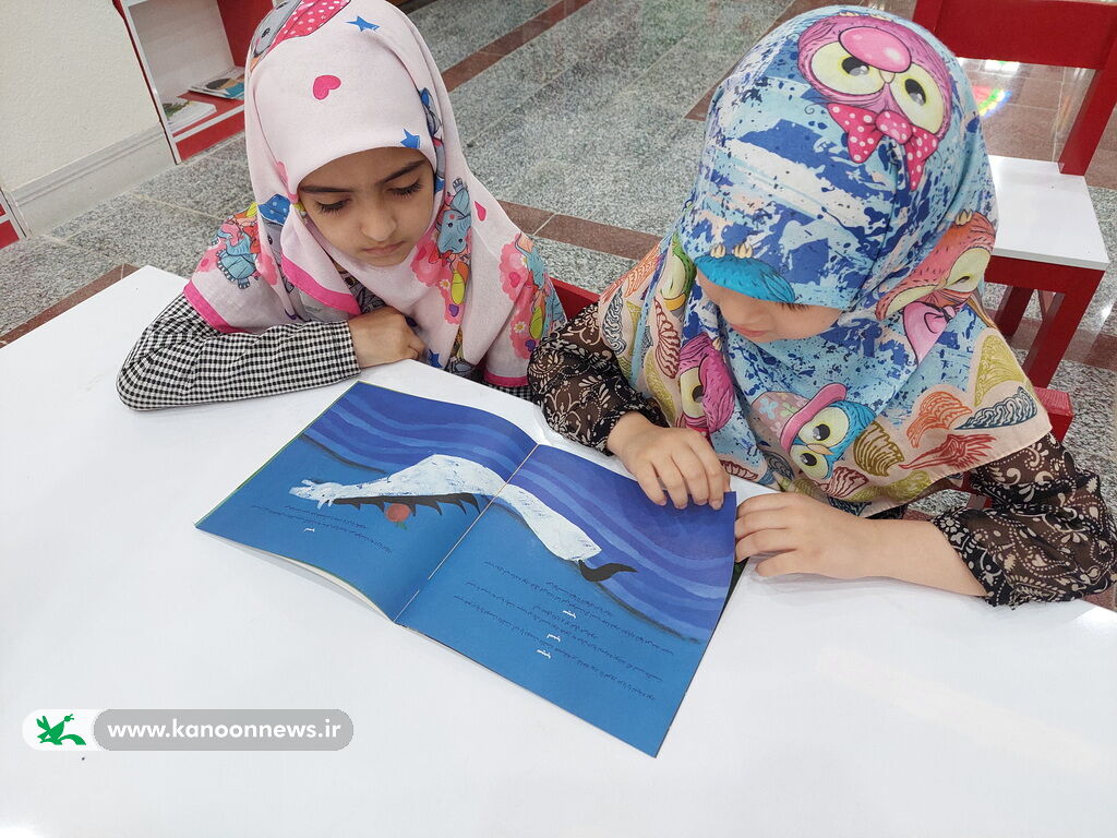 گرامیداشت یاد شاعر شمعدانی ها در مرکز عالیشهر