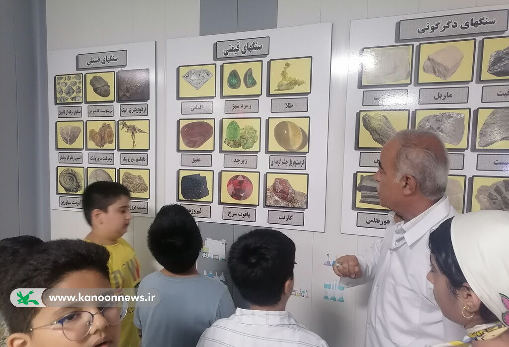 اعضا مرکز شماره ۲ بوشهر به گردش علمی رفتند