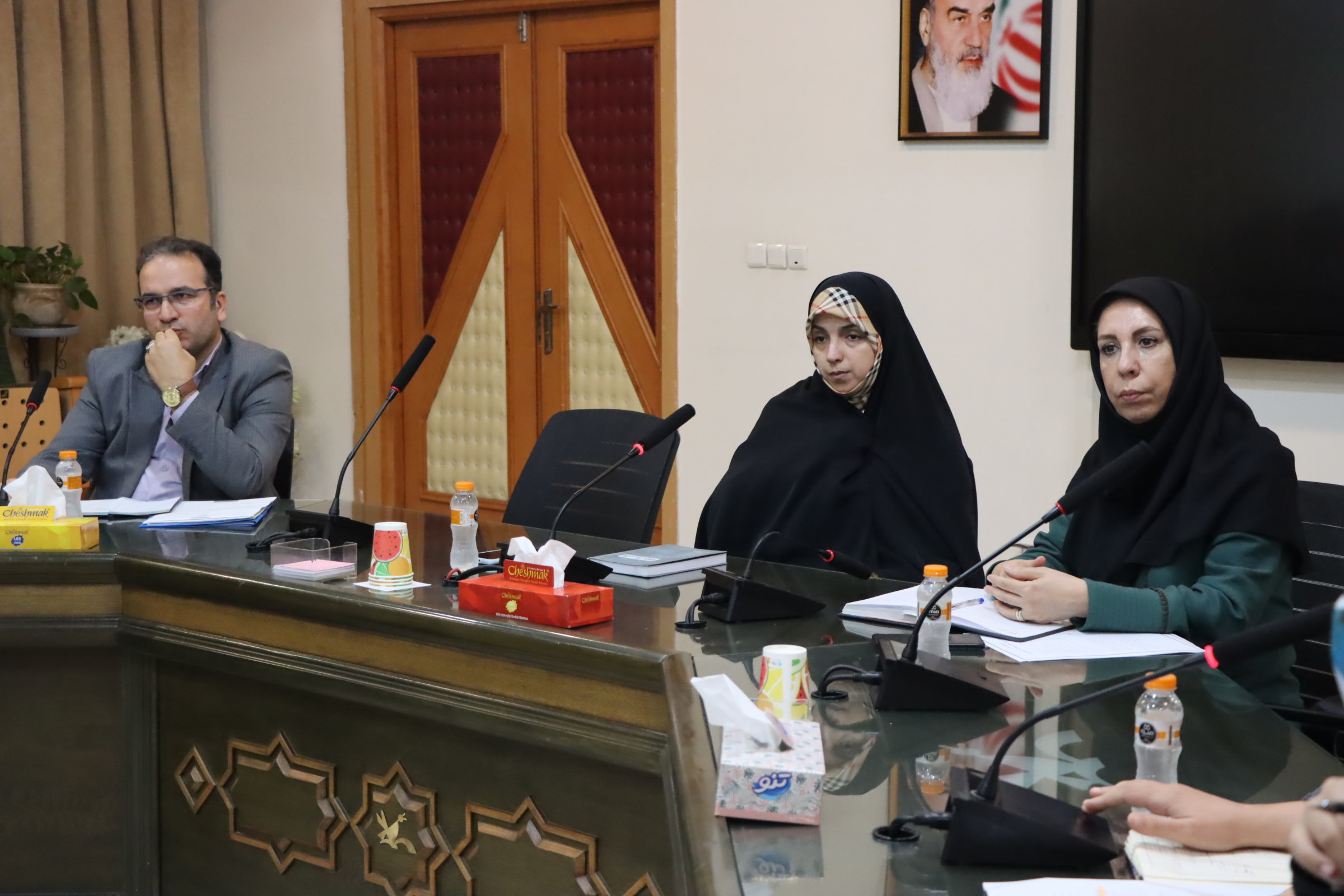 جلسه شورای هم اندیشی کارشناسان و کارمندان کانون پرورش فکری استان تهران