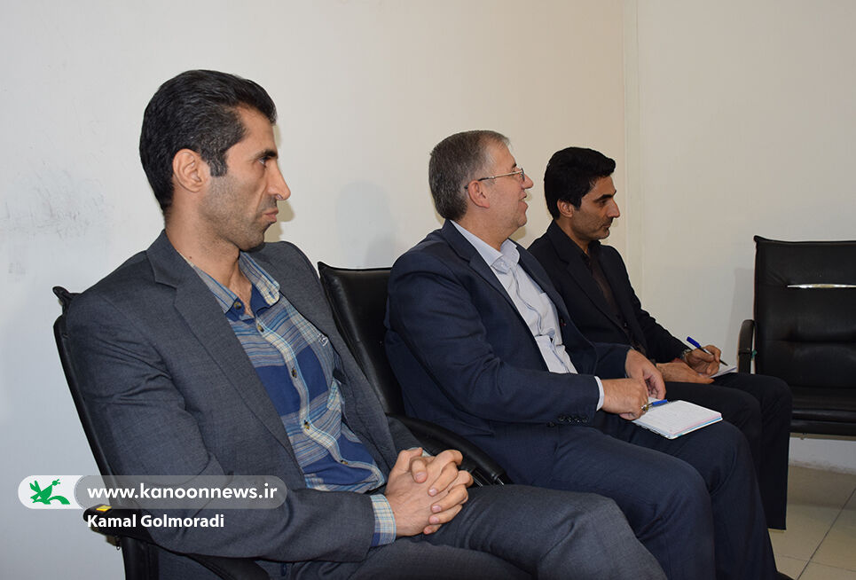 مسئولان مراکزکانون زبان لرستان گرد هم آمدند