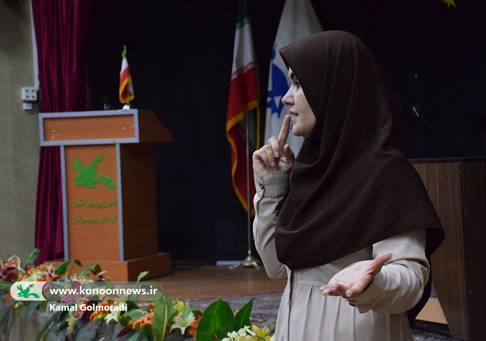 دومین کارگاه آموزش قصه گویی کانون لرستان برگزارشد