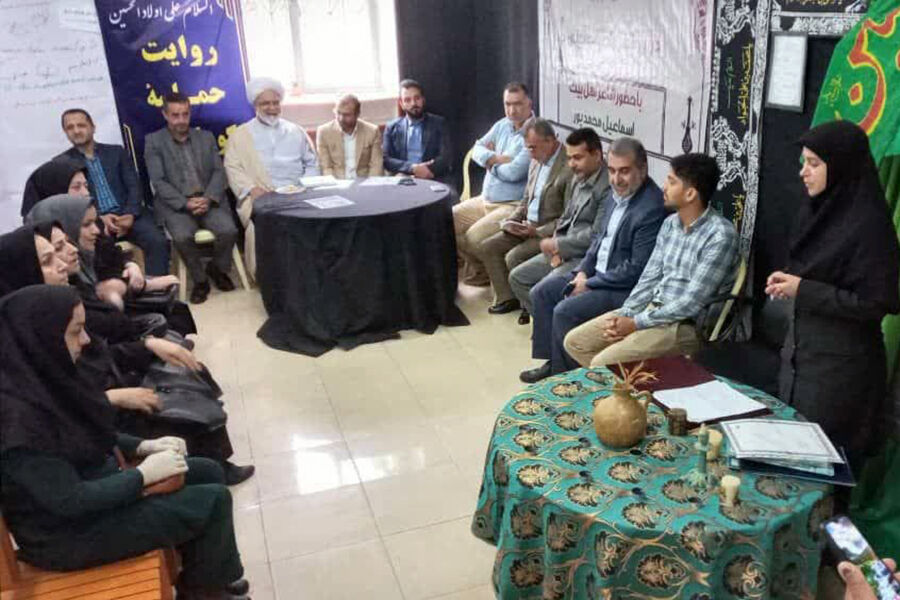 نشست ادبی با محوریت شعر آیینی/ نوقلمان عضو کانون گیلان به محتشمخوانی پرداختند