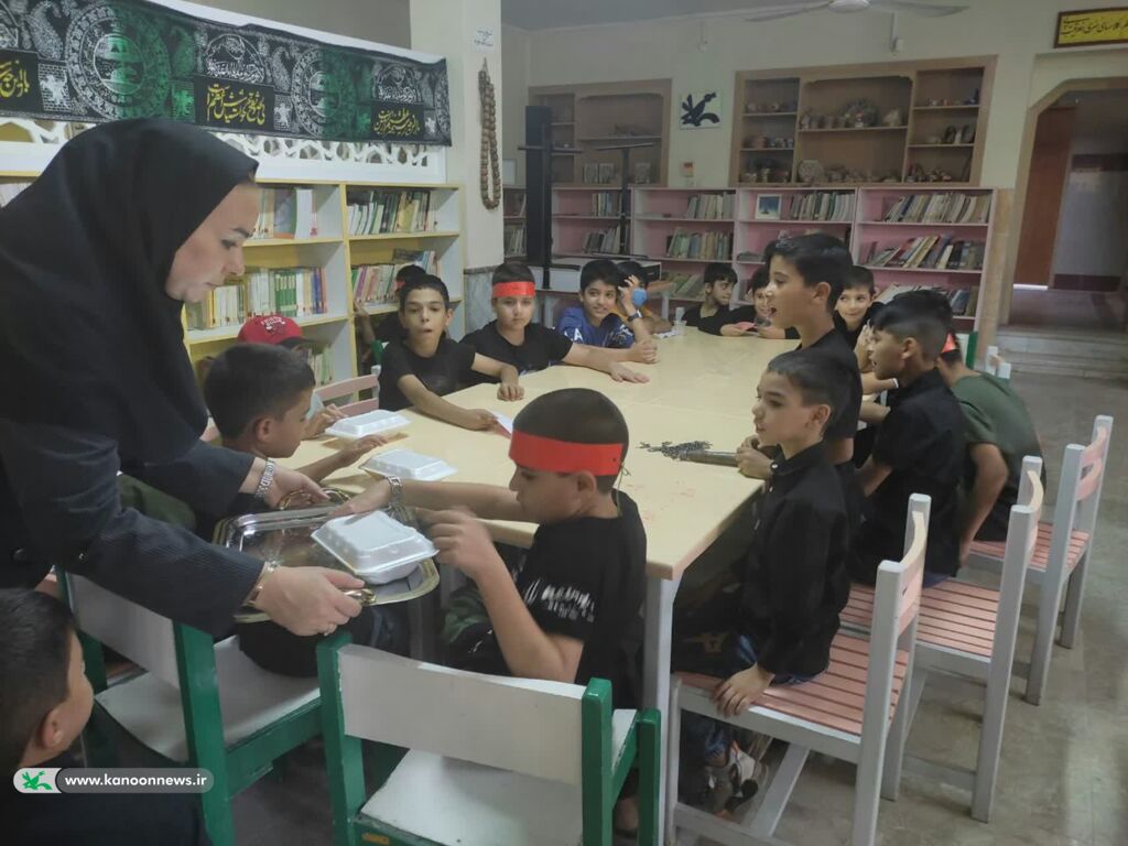 گردهمایی کودکان عاشورایی در کانون پرورش فکری شماره یک طبس برگزار شد