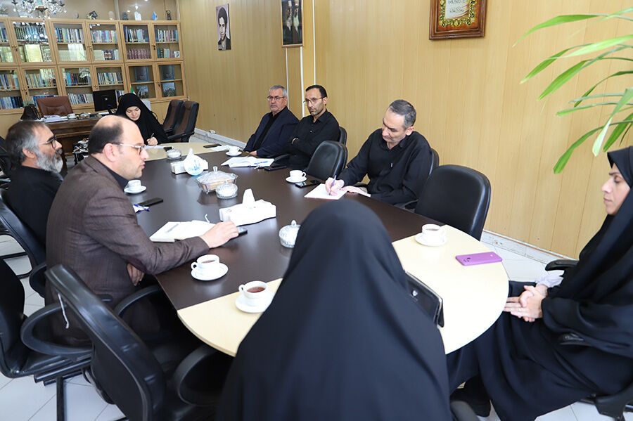 نشست هماندیشی مدیران کل کانون پرورش فکری و بنیاد حفظ آثار و نشر ارزشهای دفاع مقدس استان اردبیل