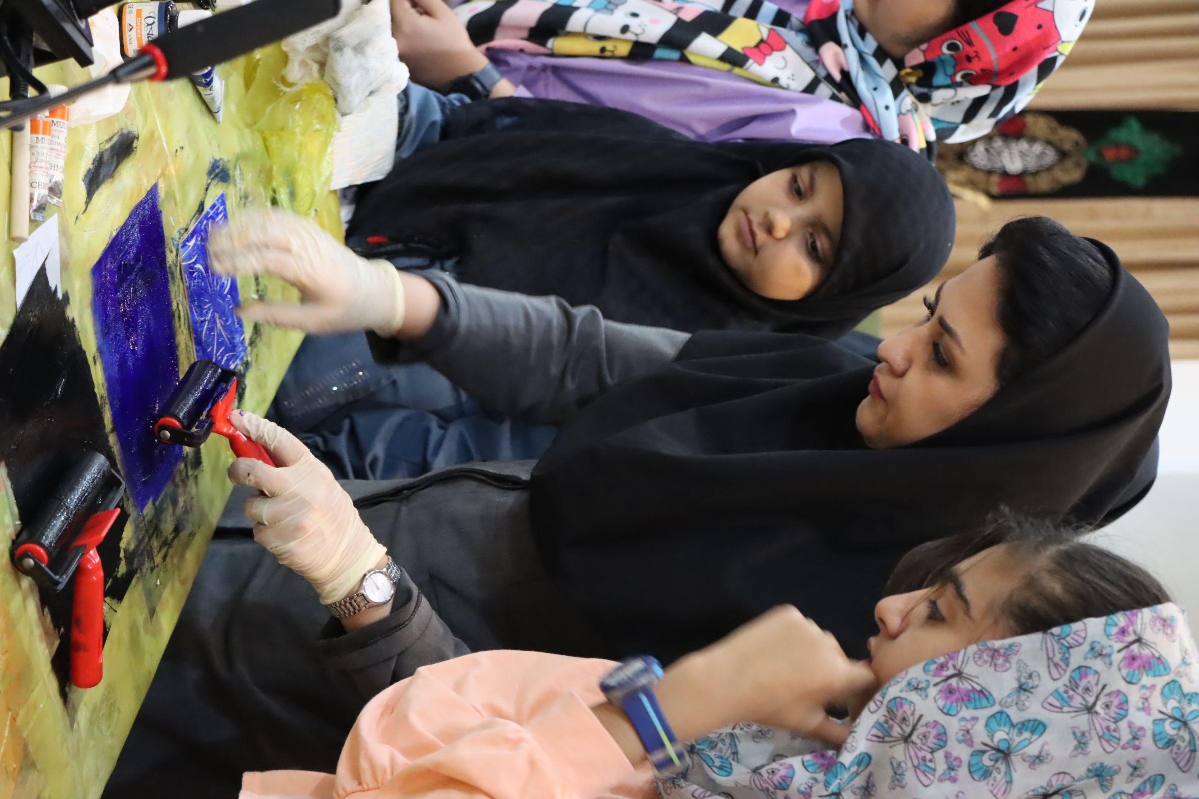 انجمن نقاشی کانون به مناسبت ایام سوگواری اباعبدالله برگزار شد