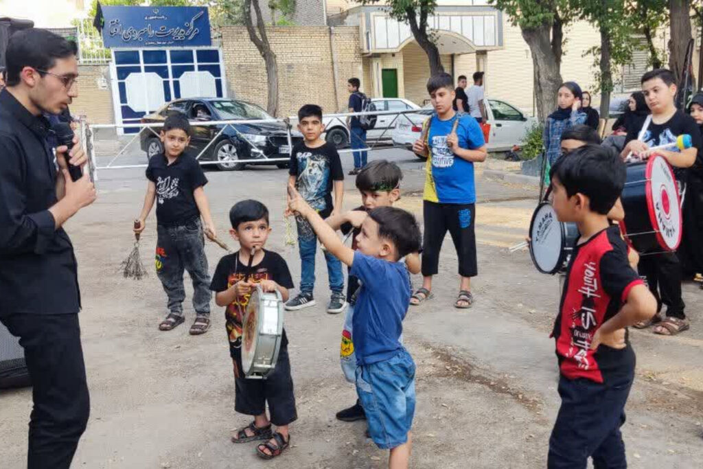 گردهمایی کودکان عاشورایی در مرکز شماره یک شهرکرد برگزار شد