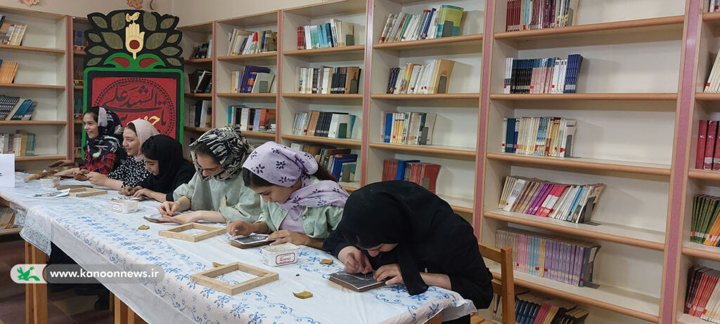 کارگاه کتیبههای عاشورایی در مرکز شماره یک کانون گرگان
