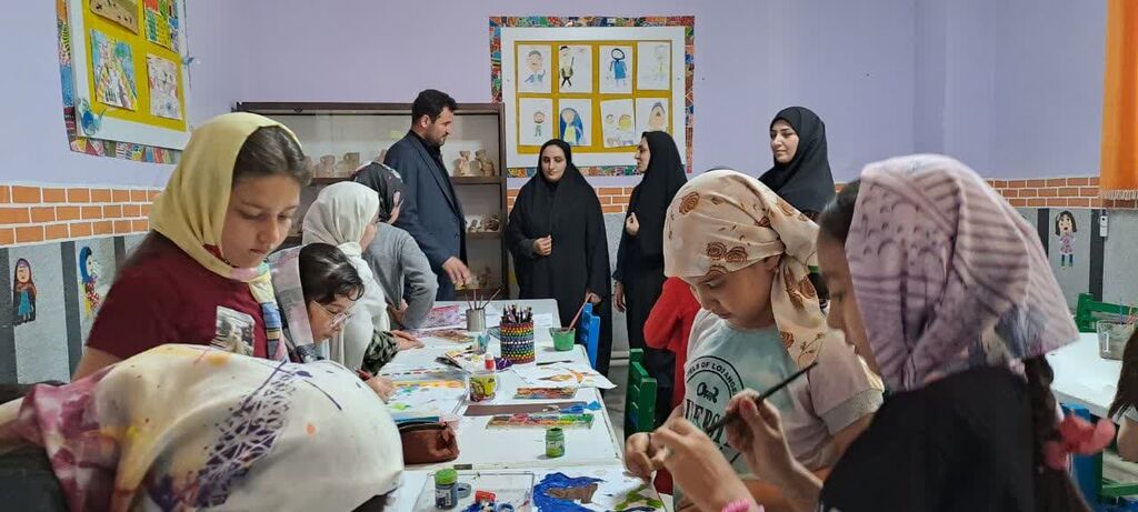 بازدید رئیس کمیته امداد امام خمینی (ره) چالدران از کانون پرورش فکری