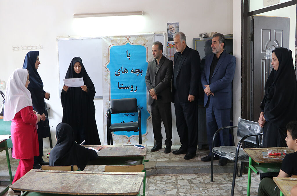 یک تیر و سه نشانِ فرهنگی / از همراهسازی مدیرآموزش و پرورش تا نشست با فرماندار/ خدماترسانی به مناطق کمبرخوردار شتابمیگیرد