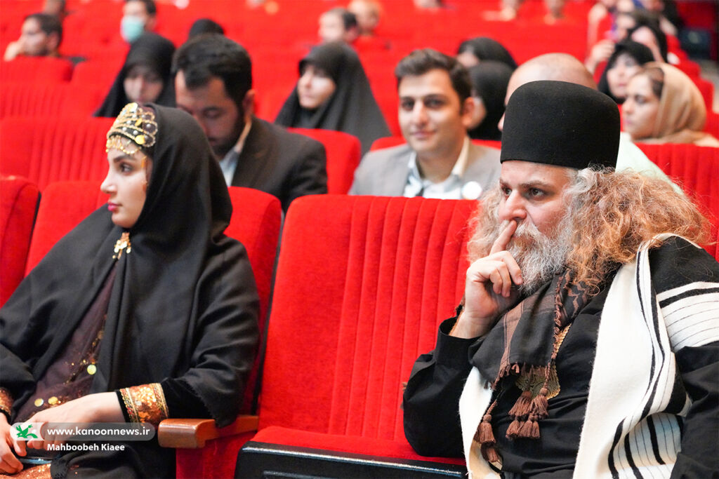 استفاده از ظرفیت کانون برای ارتقای زیست بوم کودکان ایرانی