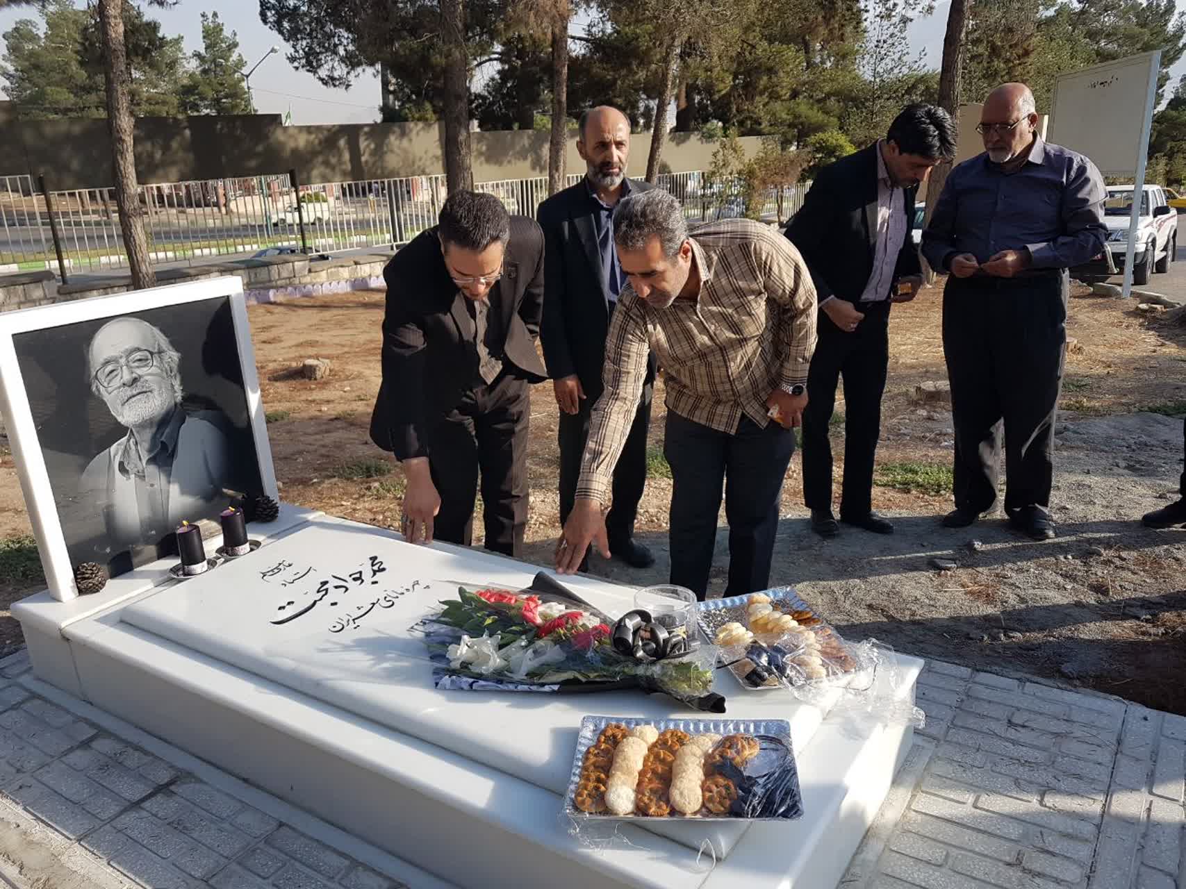 در کرمانشاه با محبت، با محبت رفتار کنیم