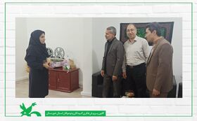 سرپرست اداره کل کانون خوزستان از کارشناس روابط عمومی تقدیر کرد