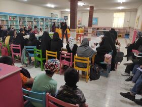 نشست گرم انجمن قصه‌گویی در مردادماه
