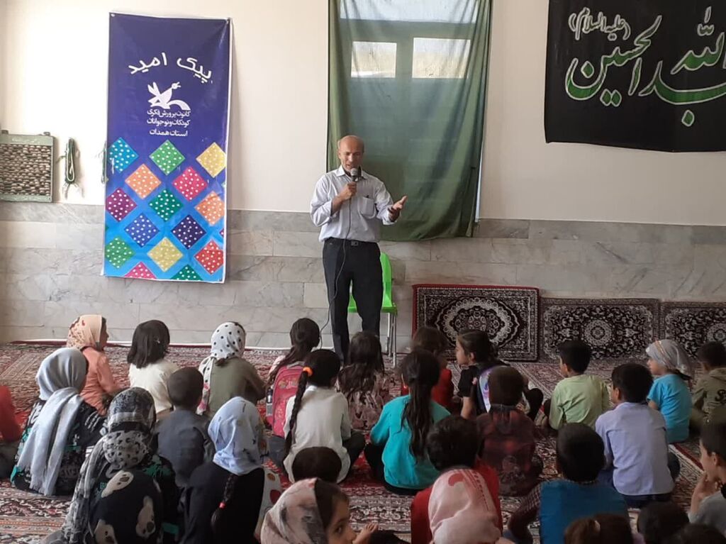 برگزاری پنجاهمین برنامه "پیک امید" با نام شهید مصطفی زمانی‌ستوده