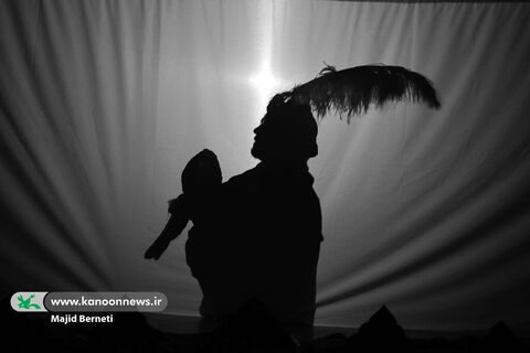 اجرای پایانی نمایش «سیب، تیر، تشنگی» در مازندران