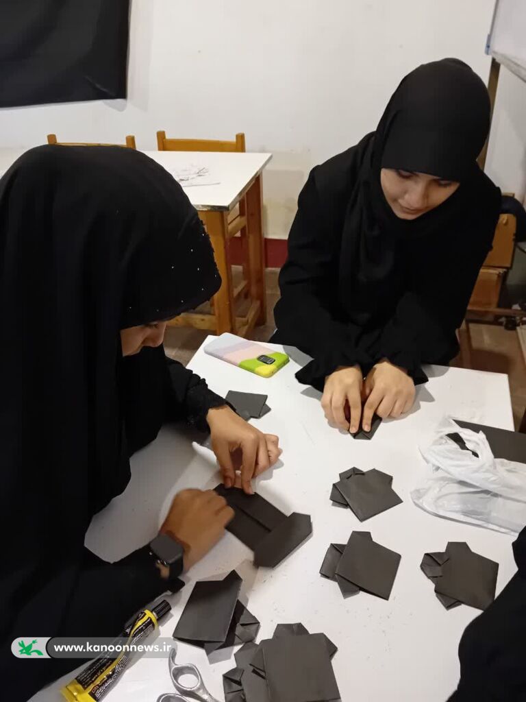 دستسازههای کودکان و نوجوانان گلستانی، هدیه به زائران اربعین